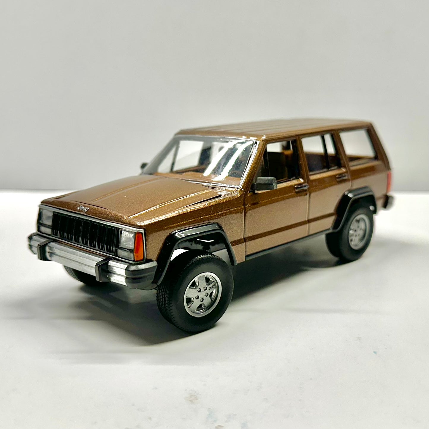 1980s Jeep Cherokee Kit 1/25