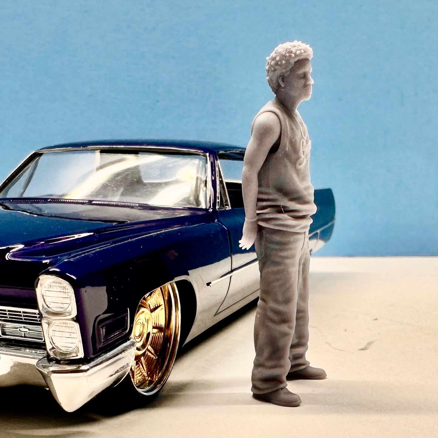 17. Jay Male Figure for Display or Diorama 1/24 1/25
