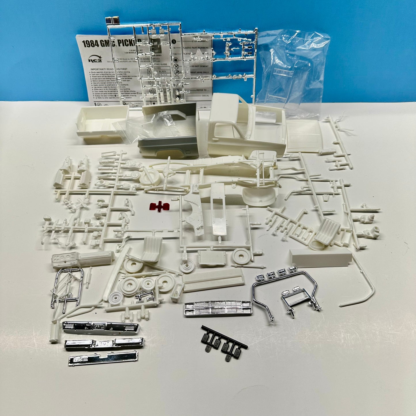 1984 GMC Truck Pickup by EMT ERTL