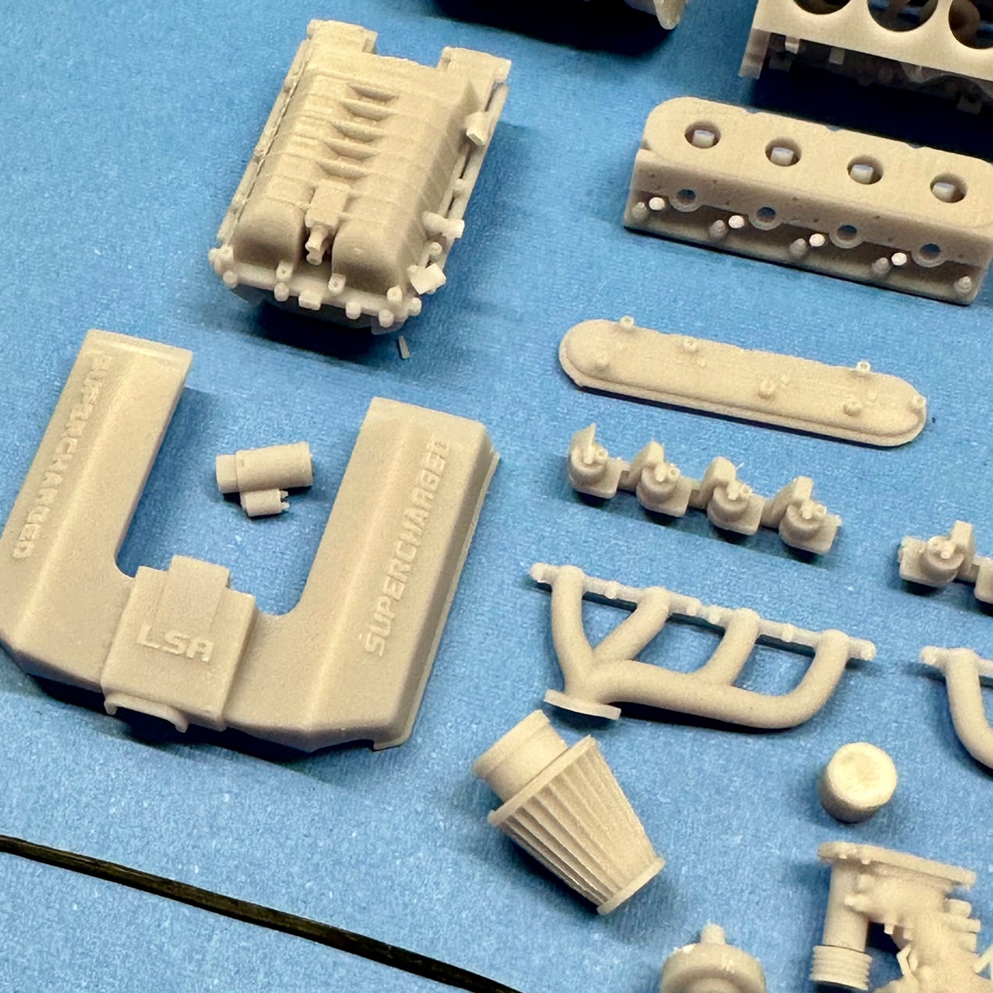 LSA Supercharged Chevy Engine 1/24 1/25