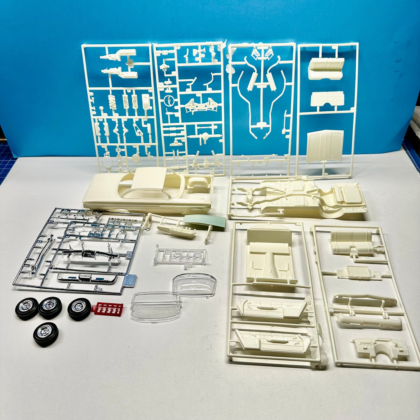 1961 Chevy Impala SS 409 Lindberg