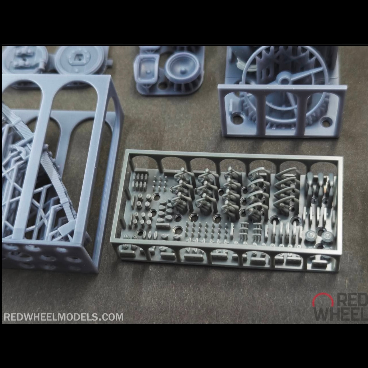 1948 Cadillac Series 62 Resin Kit 1/25 by Red Wheel Models
