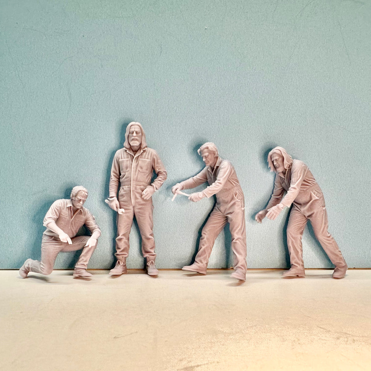 1970s Mechanic Figure Set for Display or Diorama 1/24 1/25