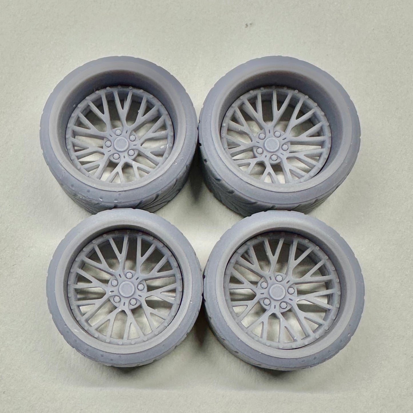 2. Custom Wheels Modern Style 1/24 1/25