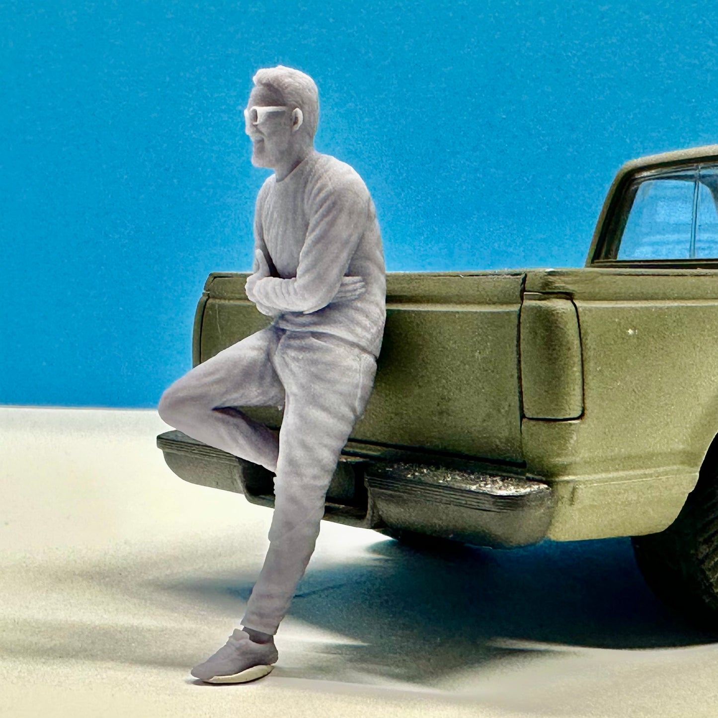 1. Jorge Male Figure for Display or Diorama 1/24 1/25