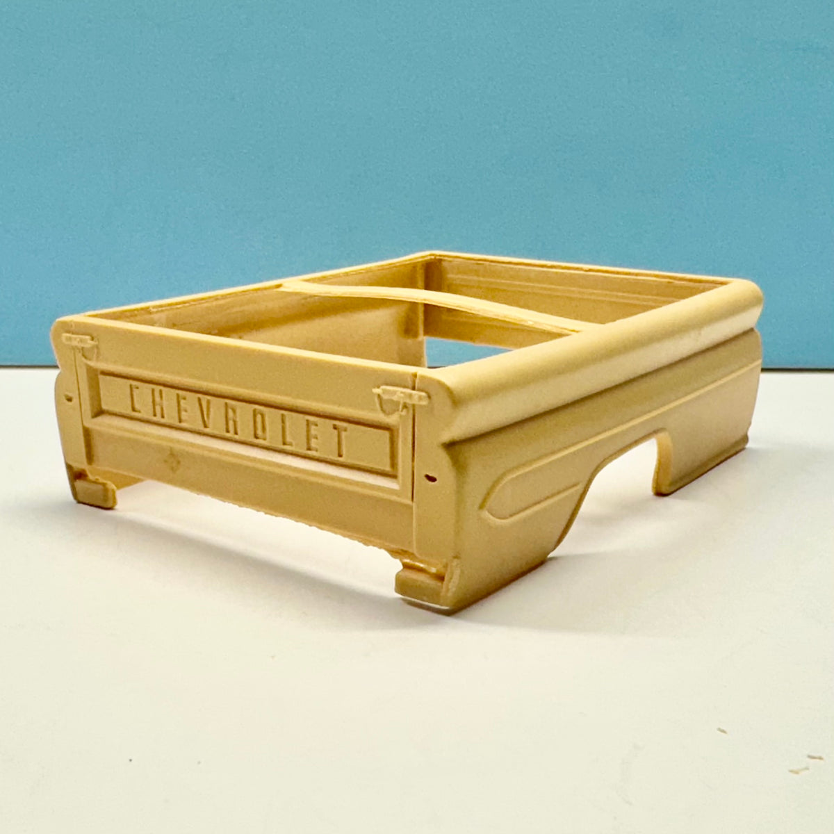 1960 Chevy Pickup Truck Cast Resin Model Kit KED
