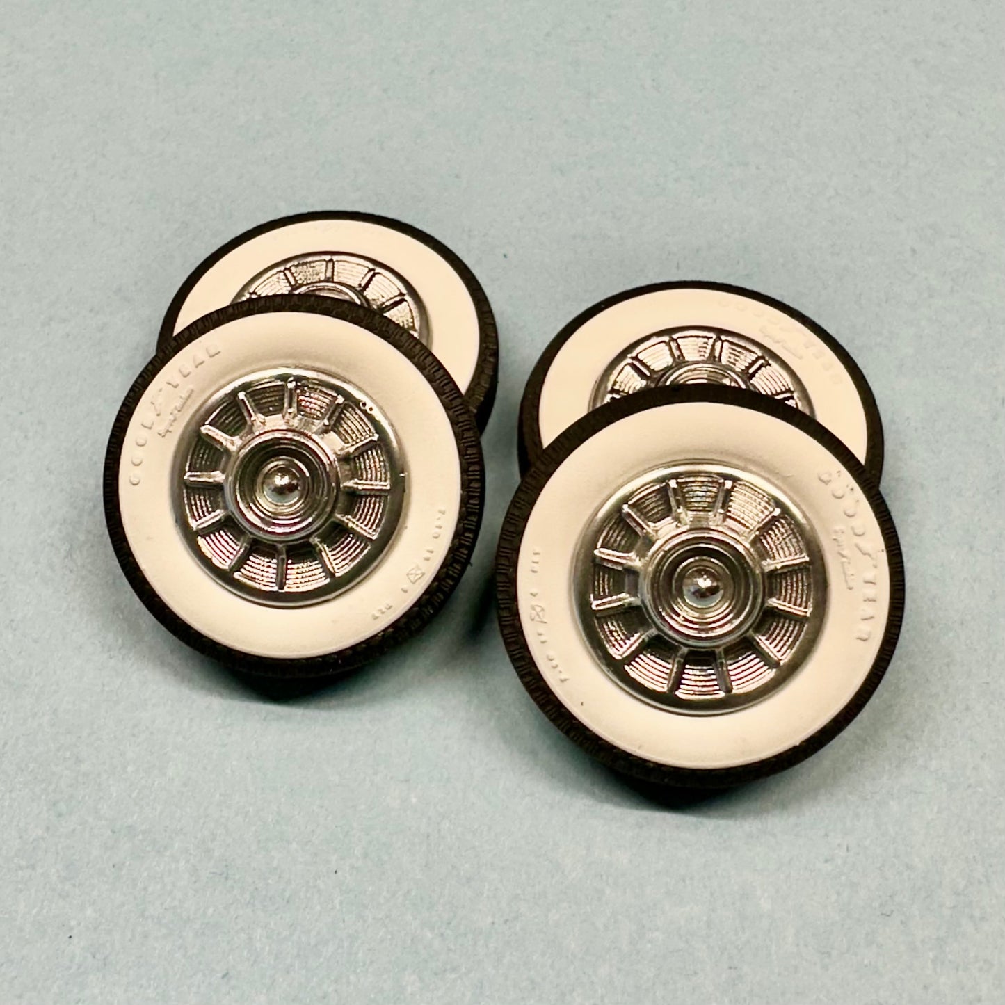 Goodyear Super Cushion Tires Set 1/24 1/25