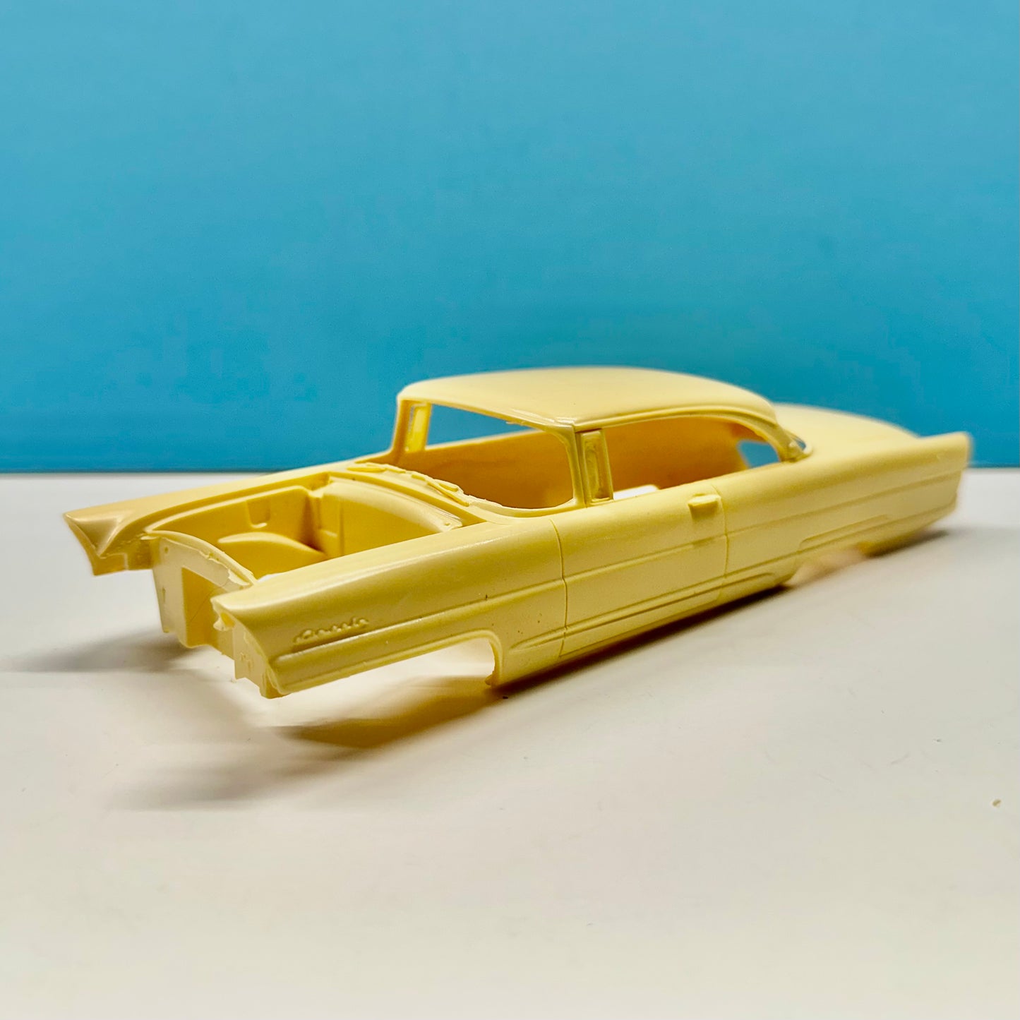 1956 Lincoln Premiere AAM Cast Resin Model Kit