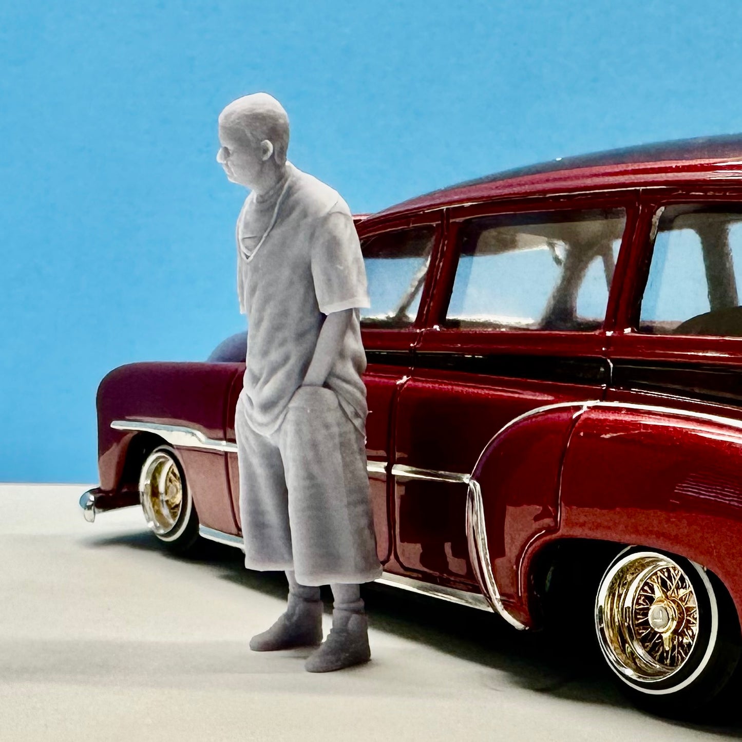 5. Mike Male Figure for Display or Diorama 1/24 1/25