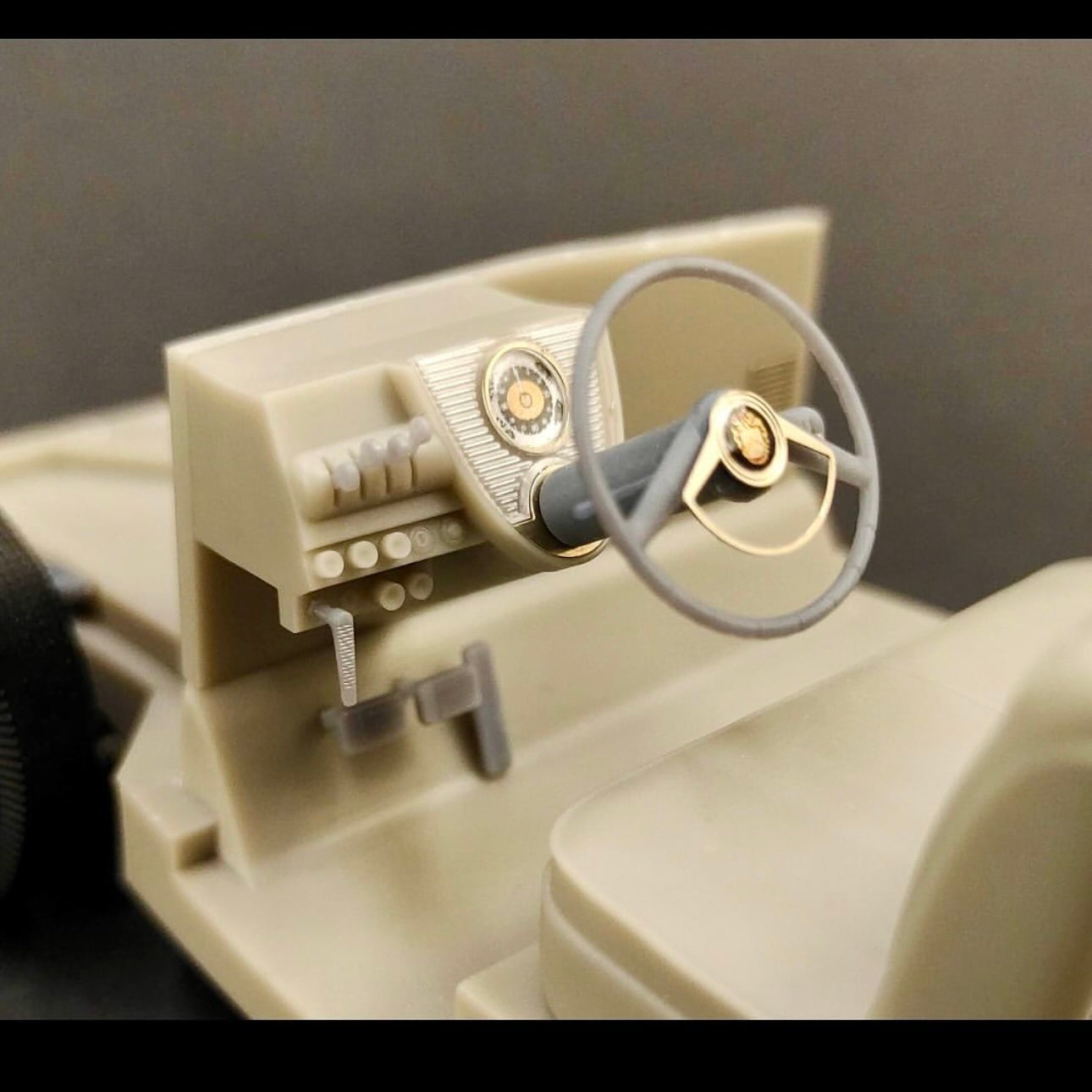 1948 Tucker Torpedo Resin Kit 1/25 by Red Wheel Models