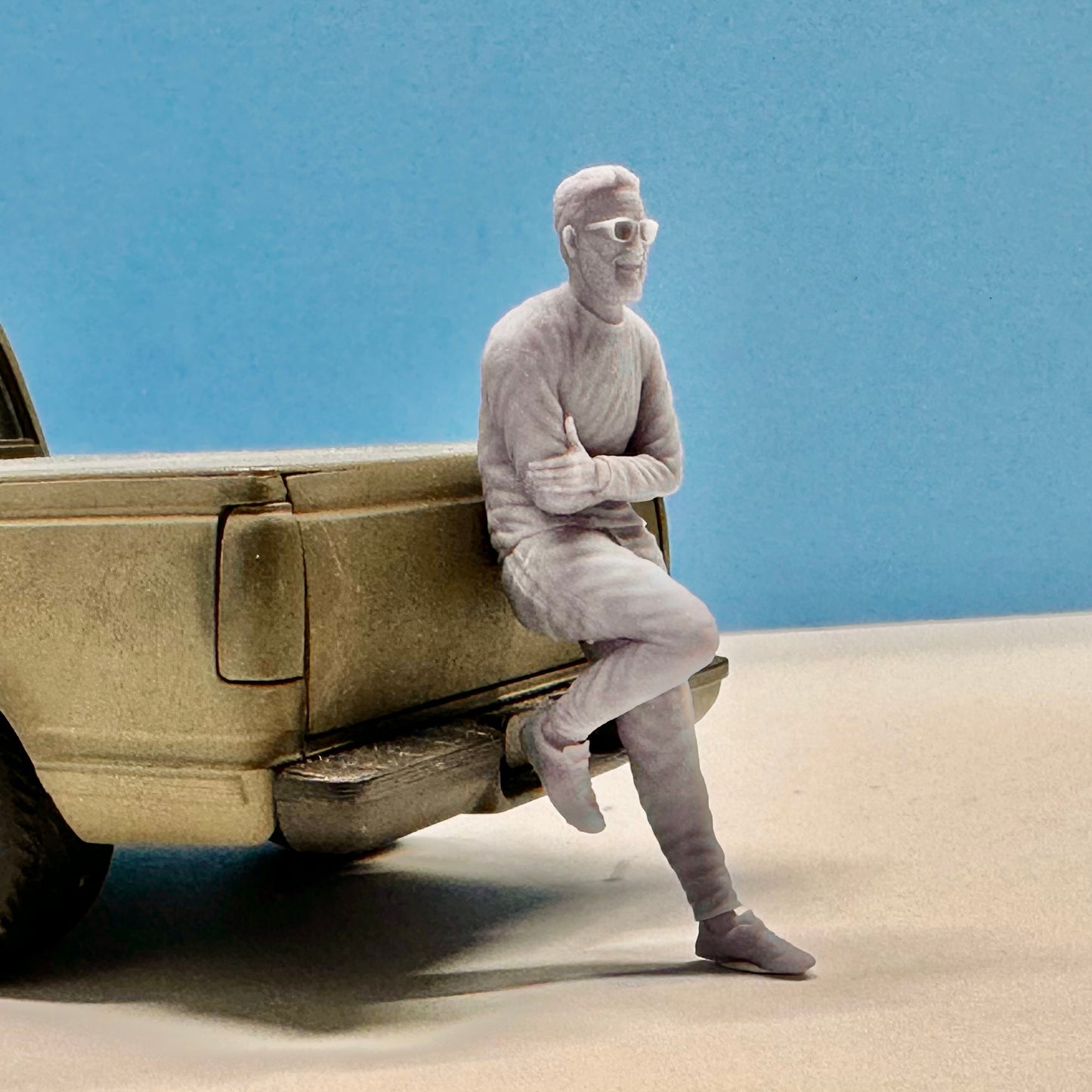 1. Jorge Male Figure for Display or Diorama 1/24 1/25