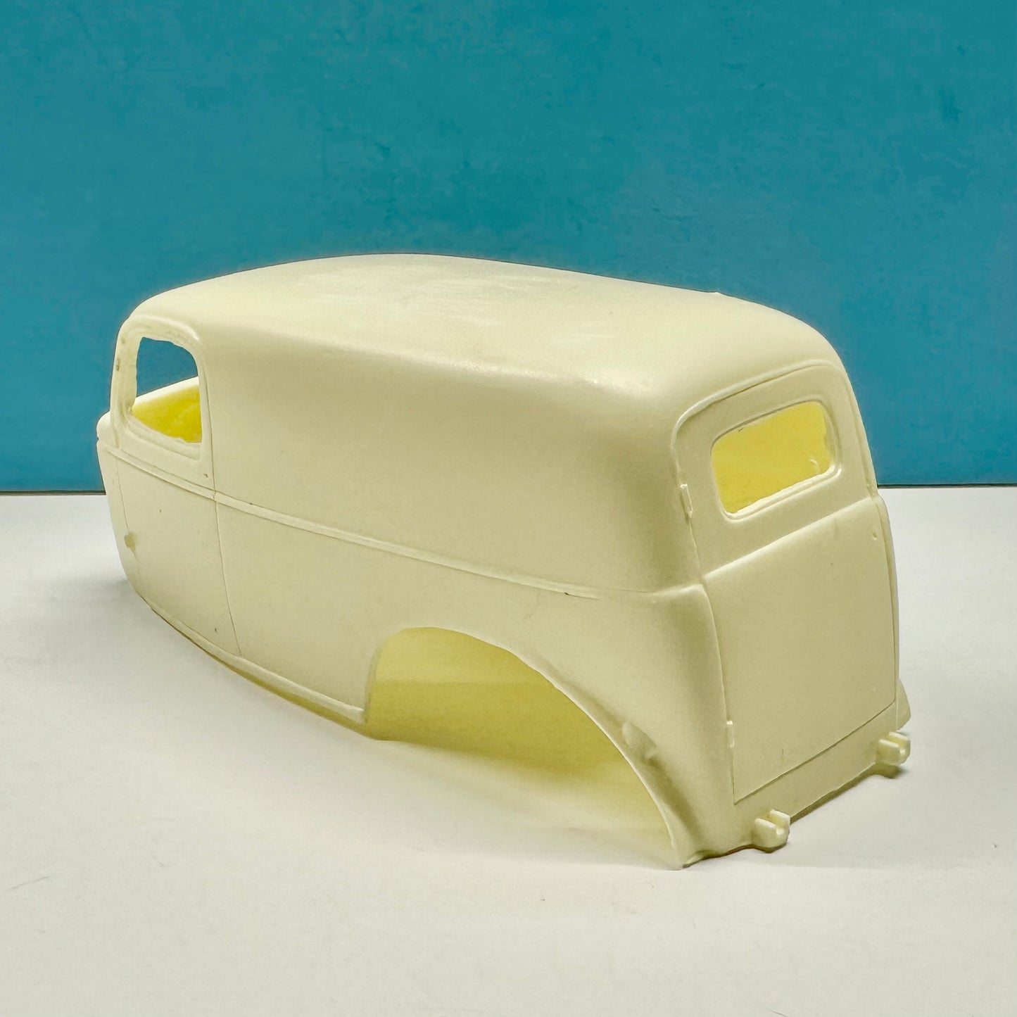 1941 Chevy Panel Cast Resin Model Kit