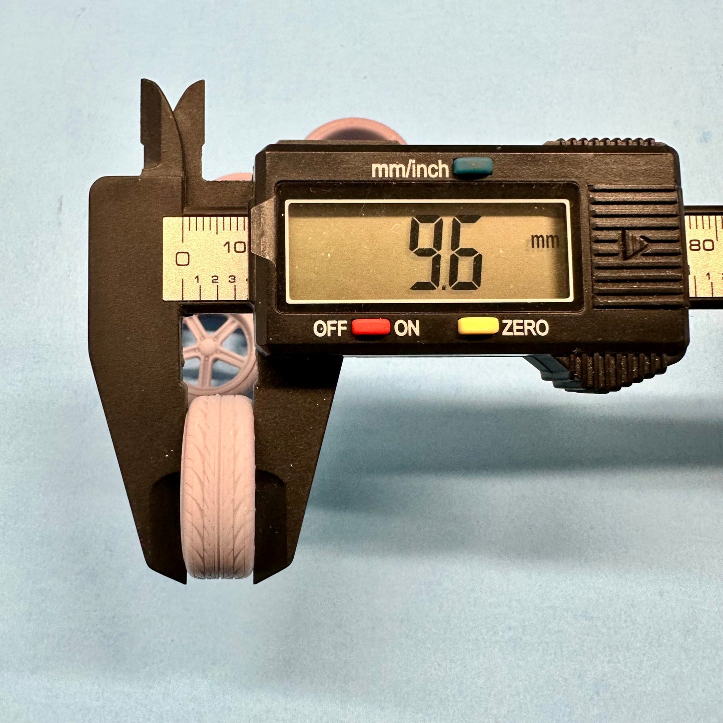 4 Budnik Groove Custom Wheels and Tires Set 1/24 1/25