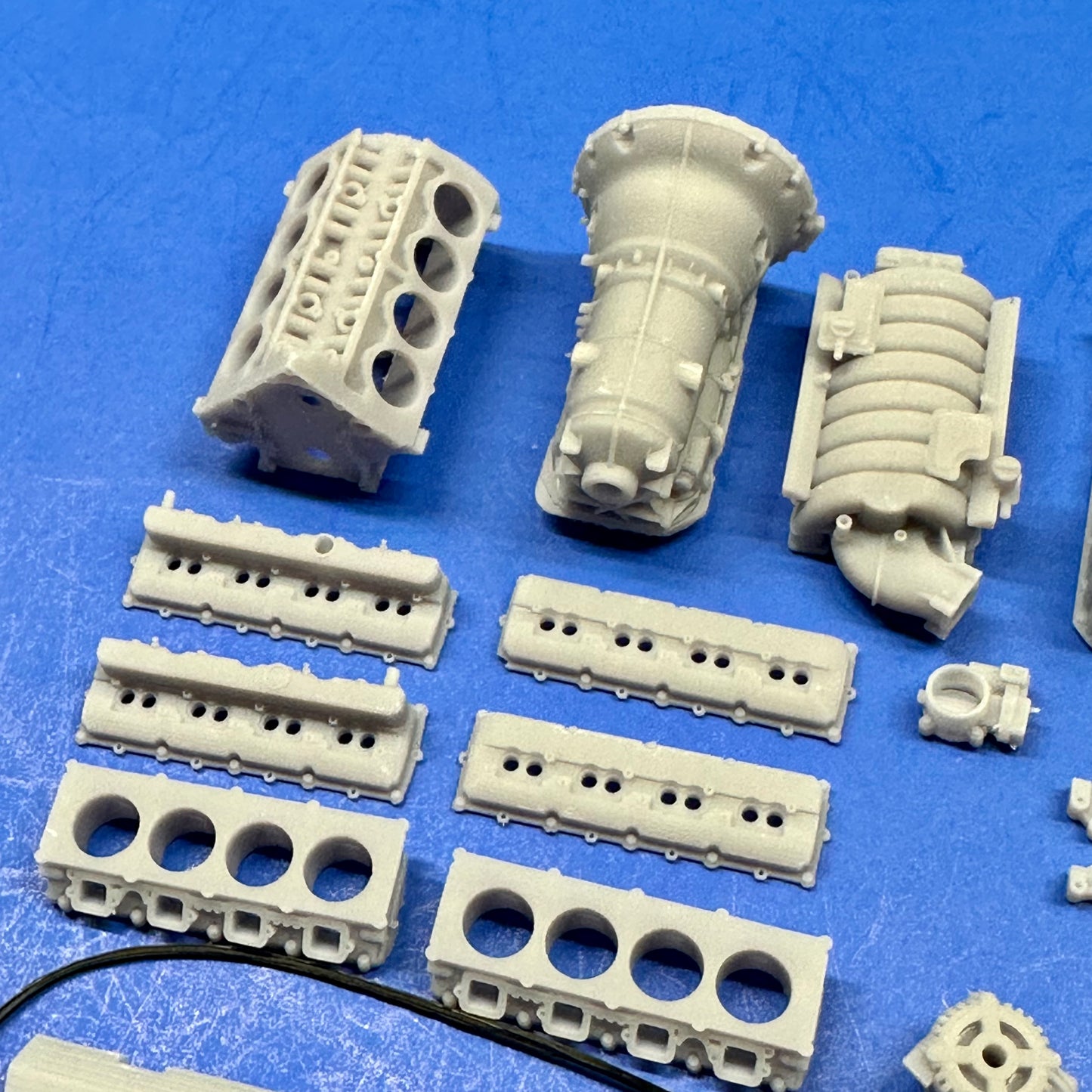 Hemi 392 Crate MOPAR Engine 1/25