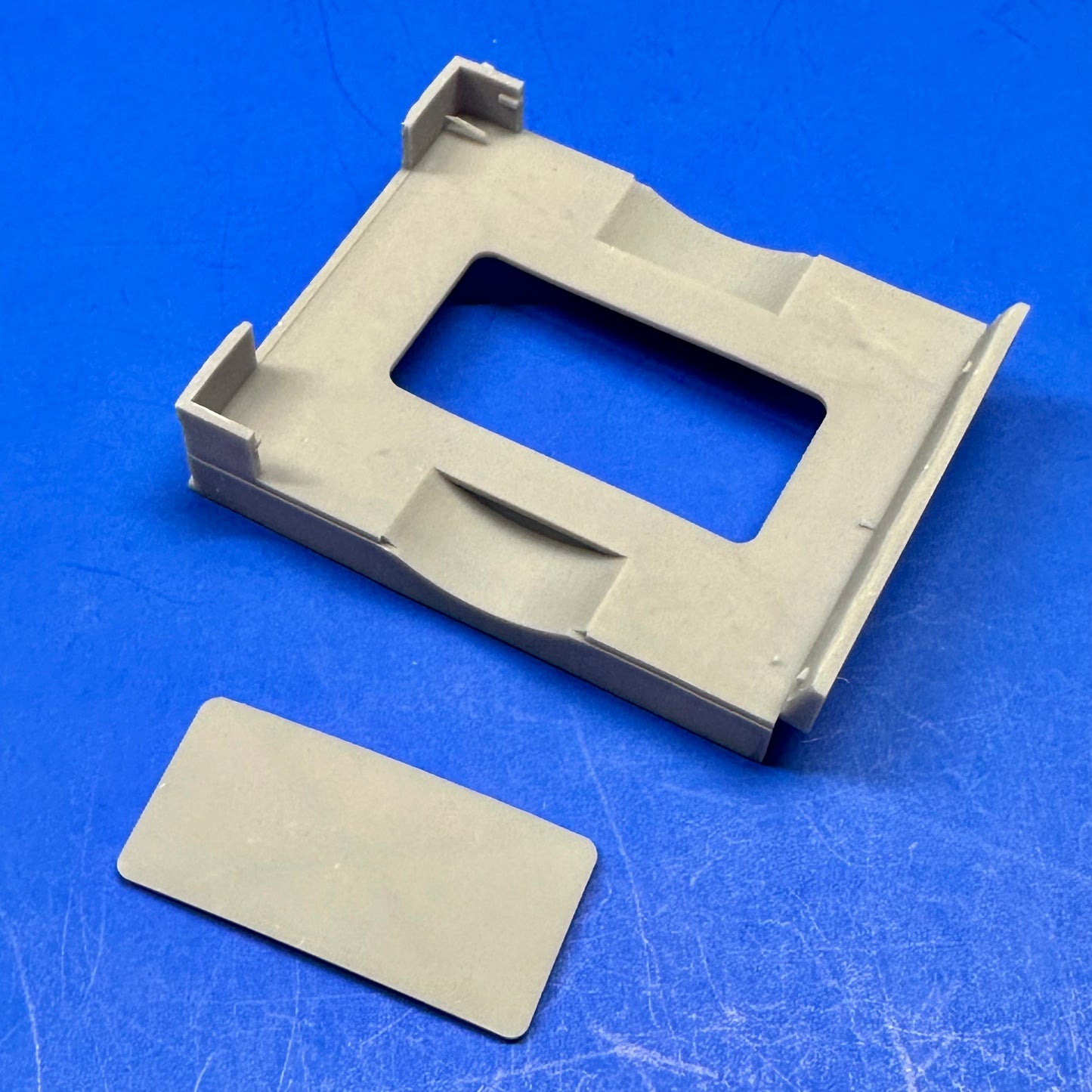 C1500 Custom Lifted Bed OBS Short Bed 1/25