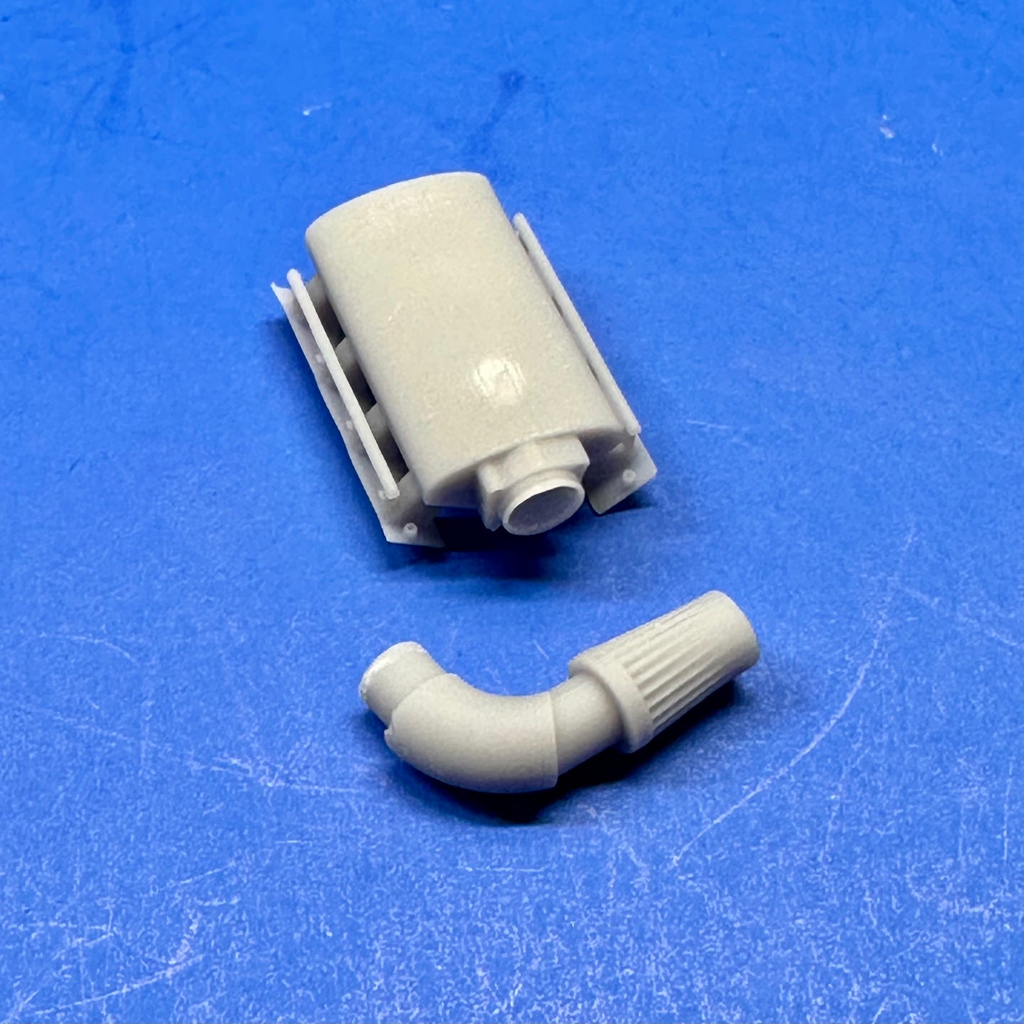 EFI Mid Rise Intake Manifold w/ Fuel Rail and Filter 1/24 1/25