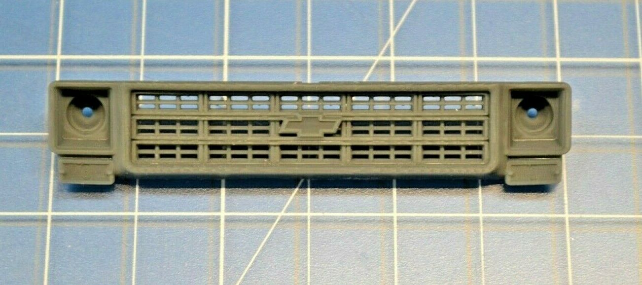 1 Custom Chevy C10 Grille 1977 1978 1979 1/24