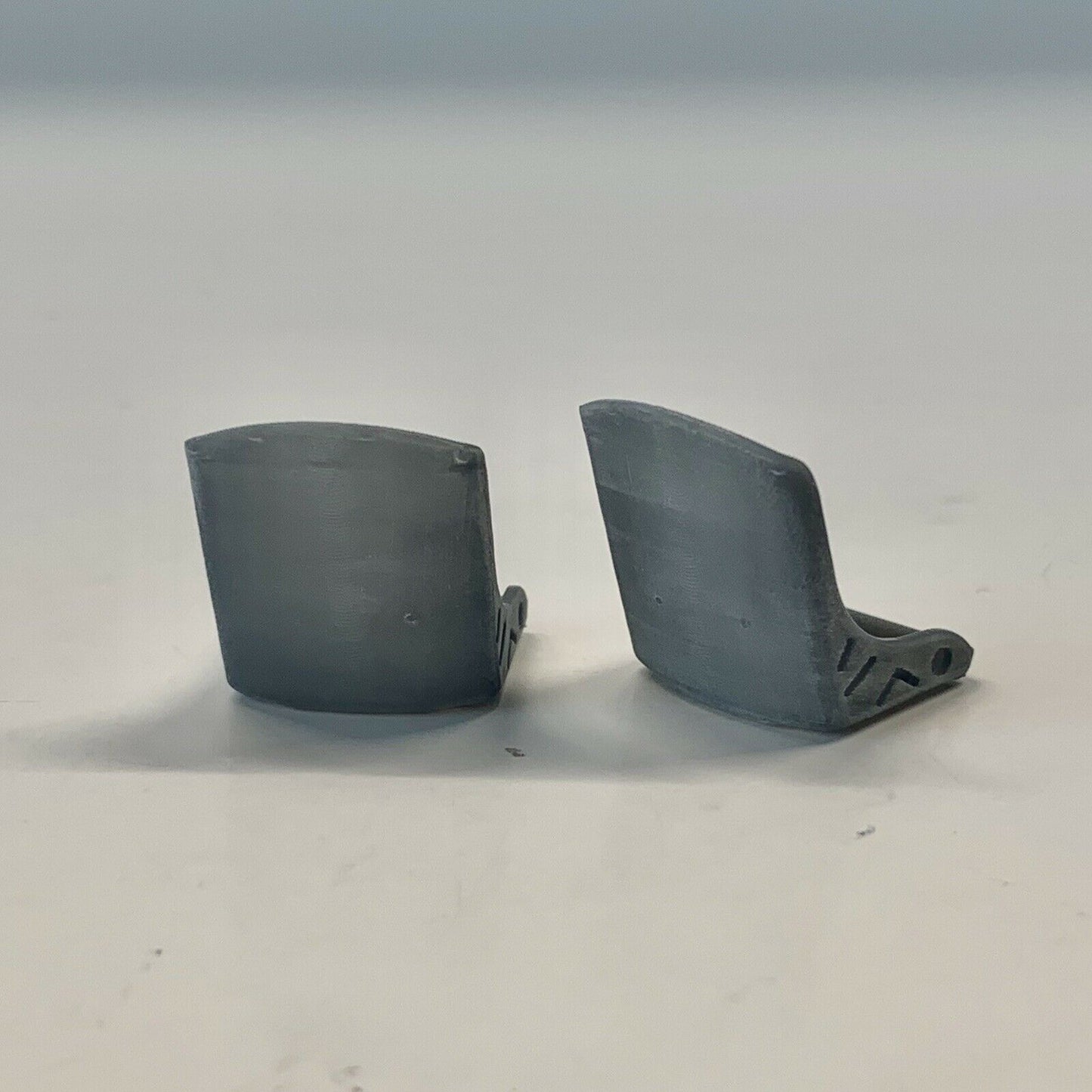 Set of Bomber Seats for Hot Rods (Select your style) 1/24 1/25