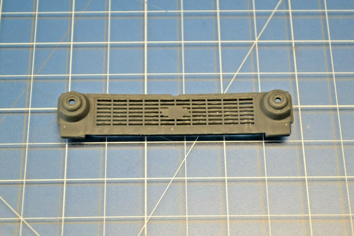 3 Custom Chevy C10 Grille 1973 1974 1/24
