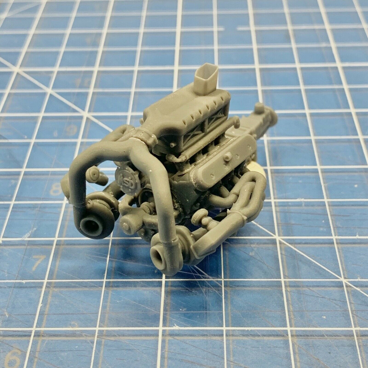 V2 Chevy LS Twin Turbo Engine 1/25