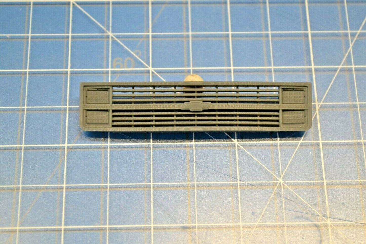 6 Custom Chevy C10 Grille 1983 1984 1/25