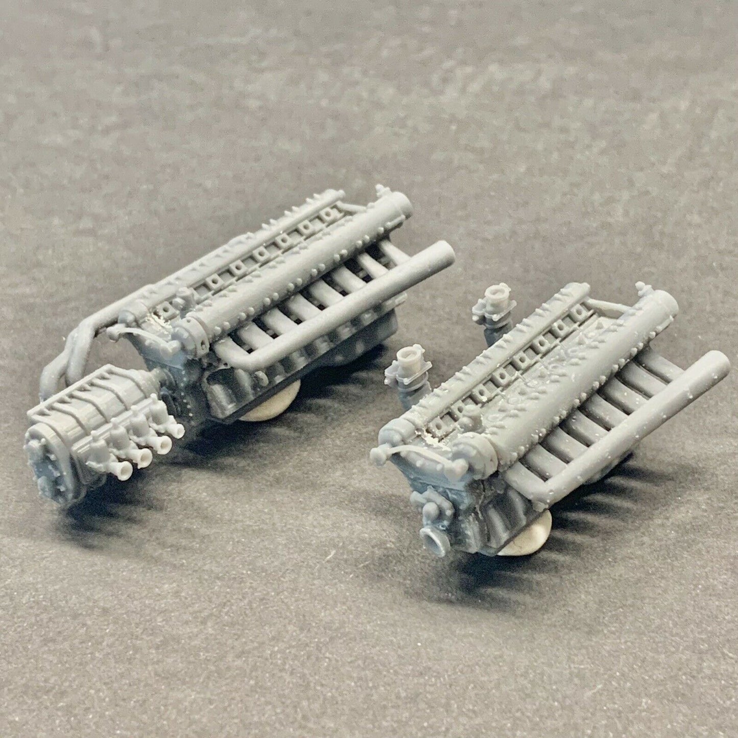 Delage Straight 8 Engine - 2 in 1 Stock & Supercharged 1/25