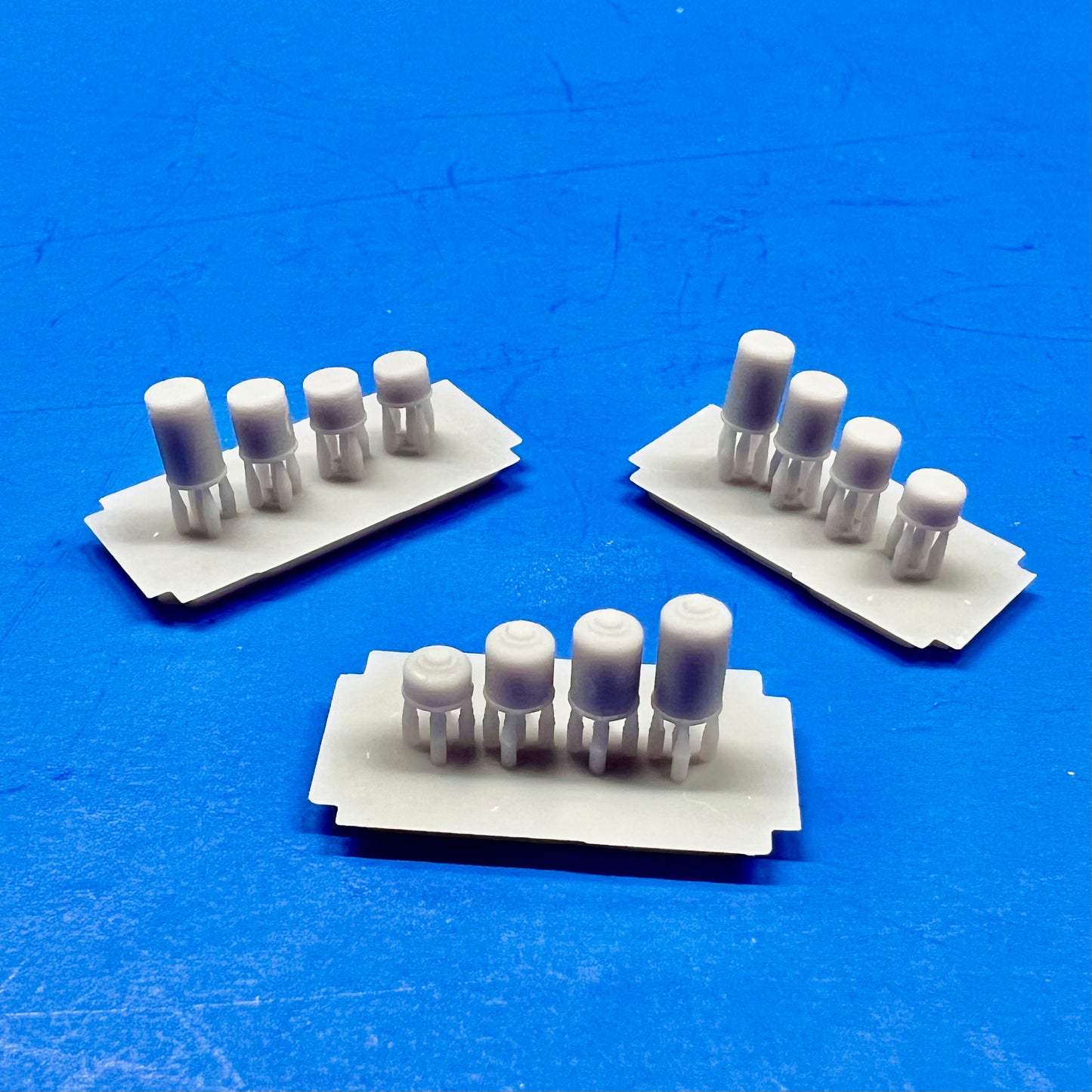 Oil Filters (set of 4) - Different Styles 1/24 1/25