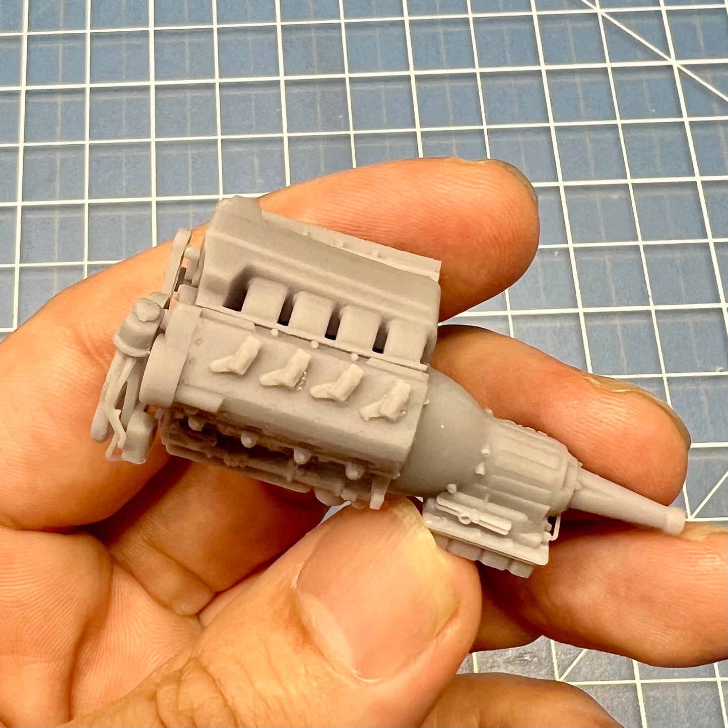 Mercury Racing SB4 750HP LS7 Crate Engine 1/25