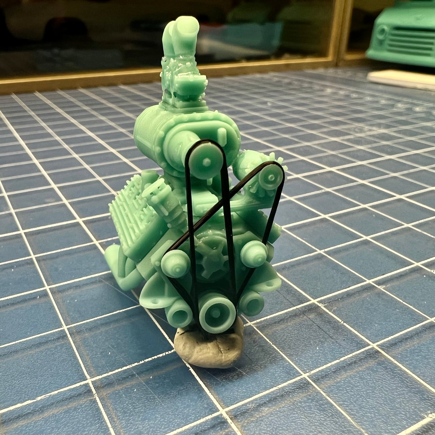 Ford Flathead SCoT Supercharged Engine 1/25