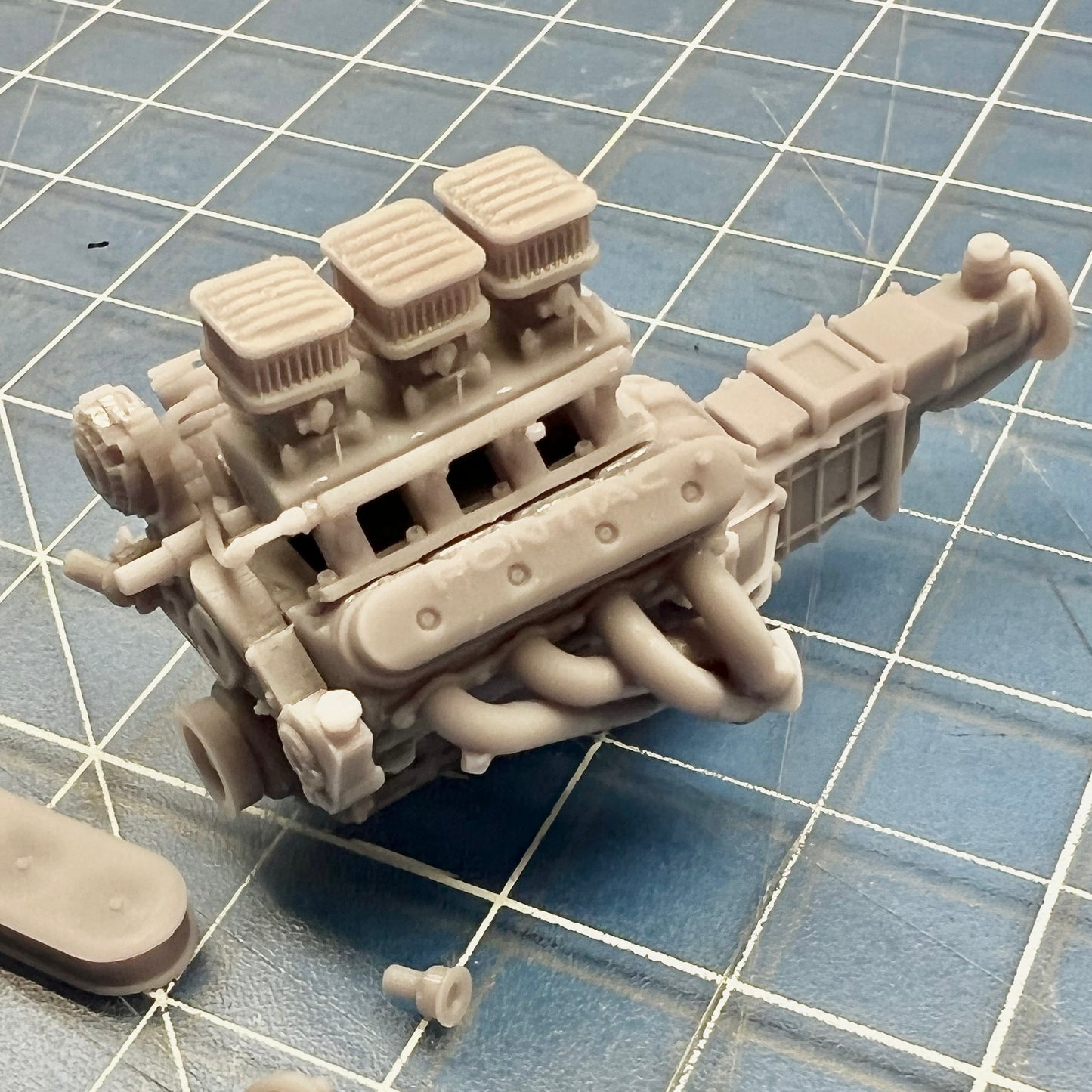 Pontiac Tri-Power Engine w/ Holley EFI intake (LS based) 1/24 1/25