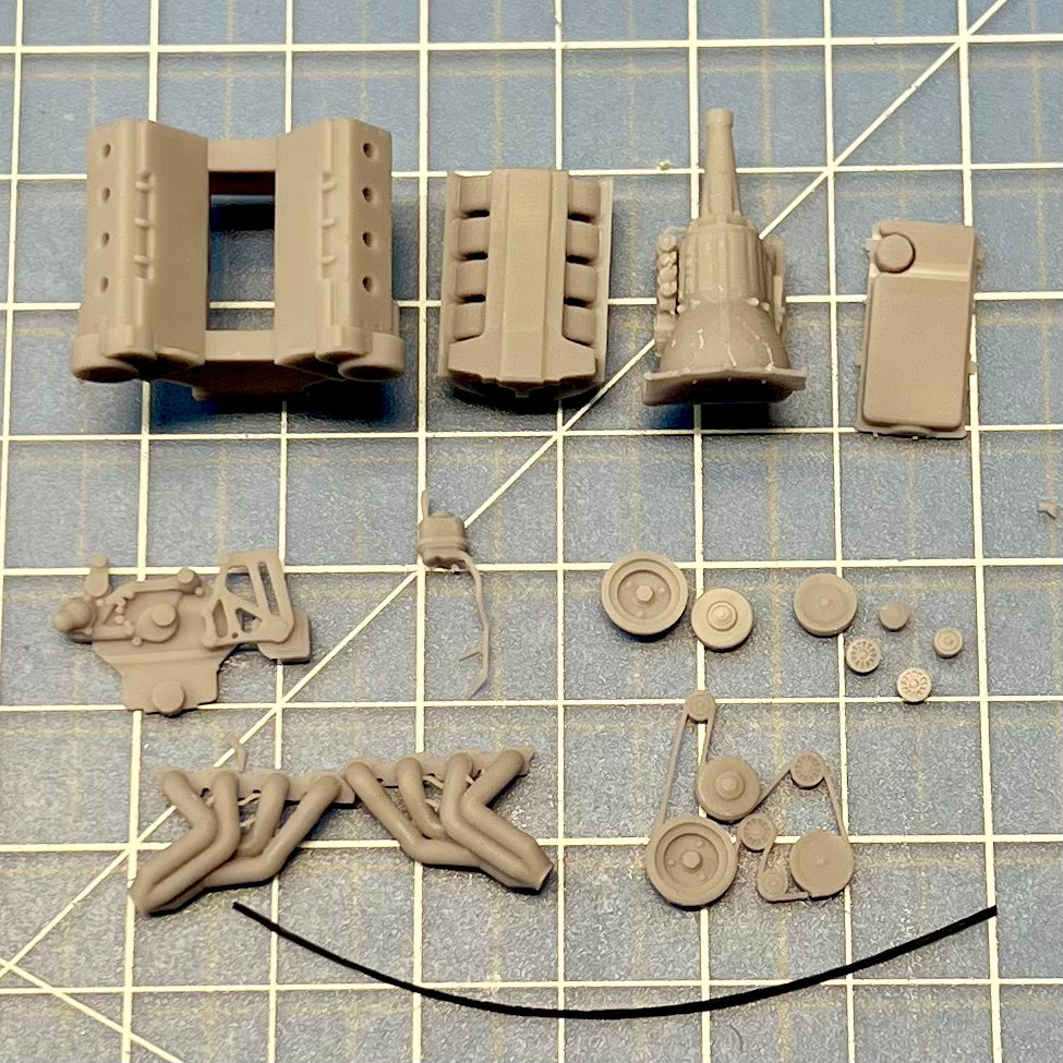 Mercury Racing SB4 750HP LS7 Crate Engine 1/25