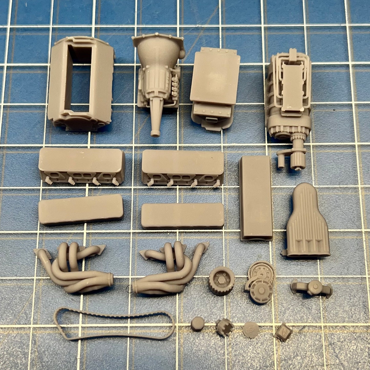 Blown SBC Small Block Chevy Drag Engine 1/25