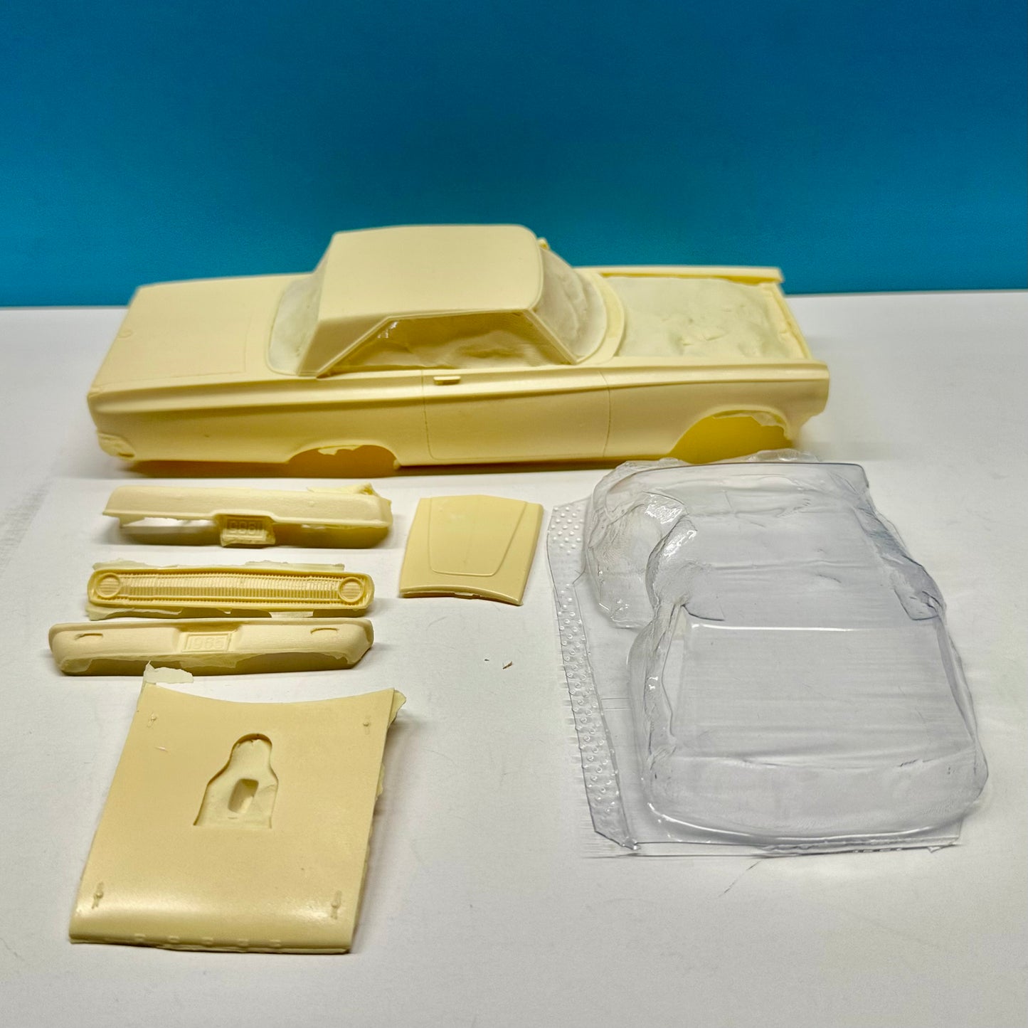 1965 Dodge Coronet AFX Cast Resin Model Kit KED
