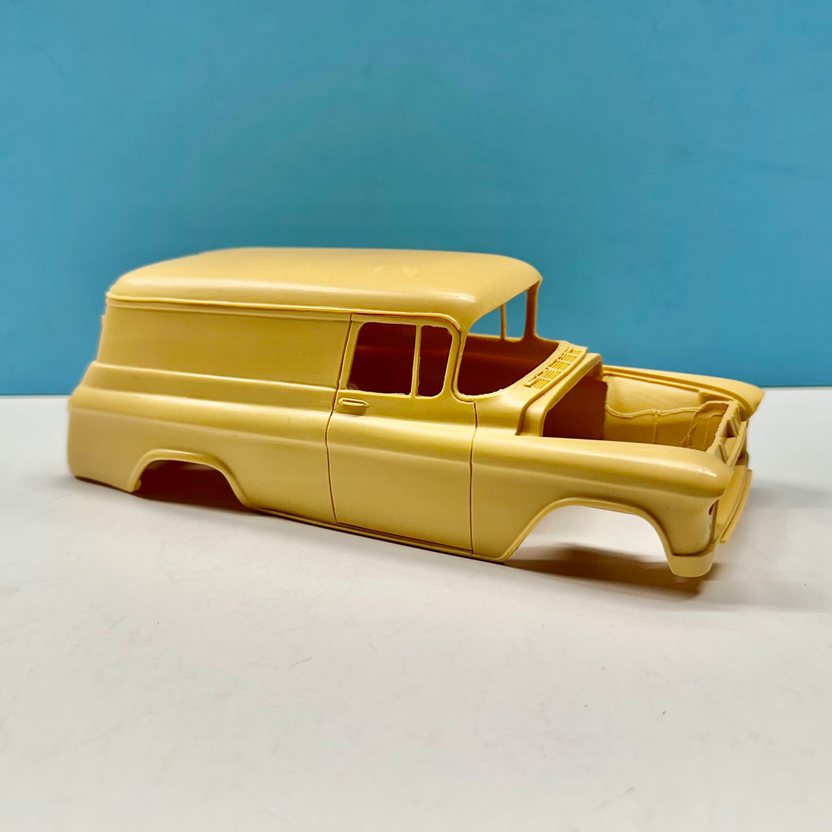 1955 Chevy Panel Truck Van Cast Resin Model Kit KED