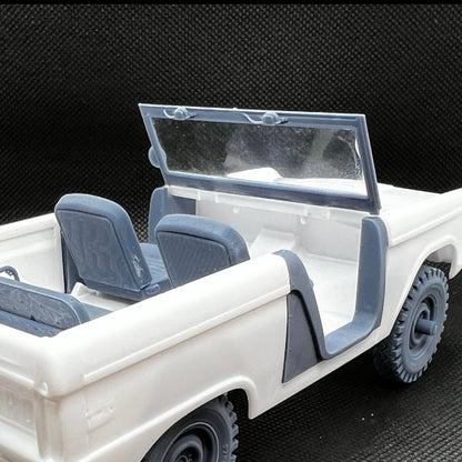 Windshield for Bronco Roadster Conversion 1/25