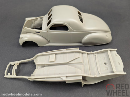 1937 Lincoln Zephyr Coupe Resin Kit 1/25 by Red Wheel Models