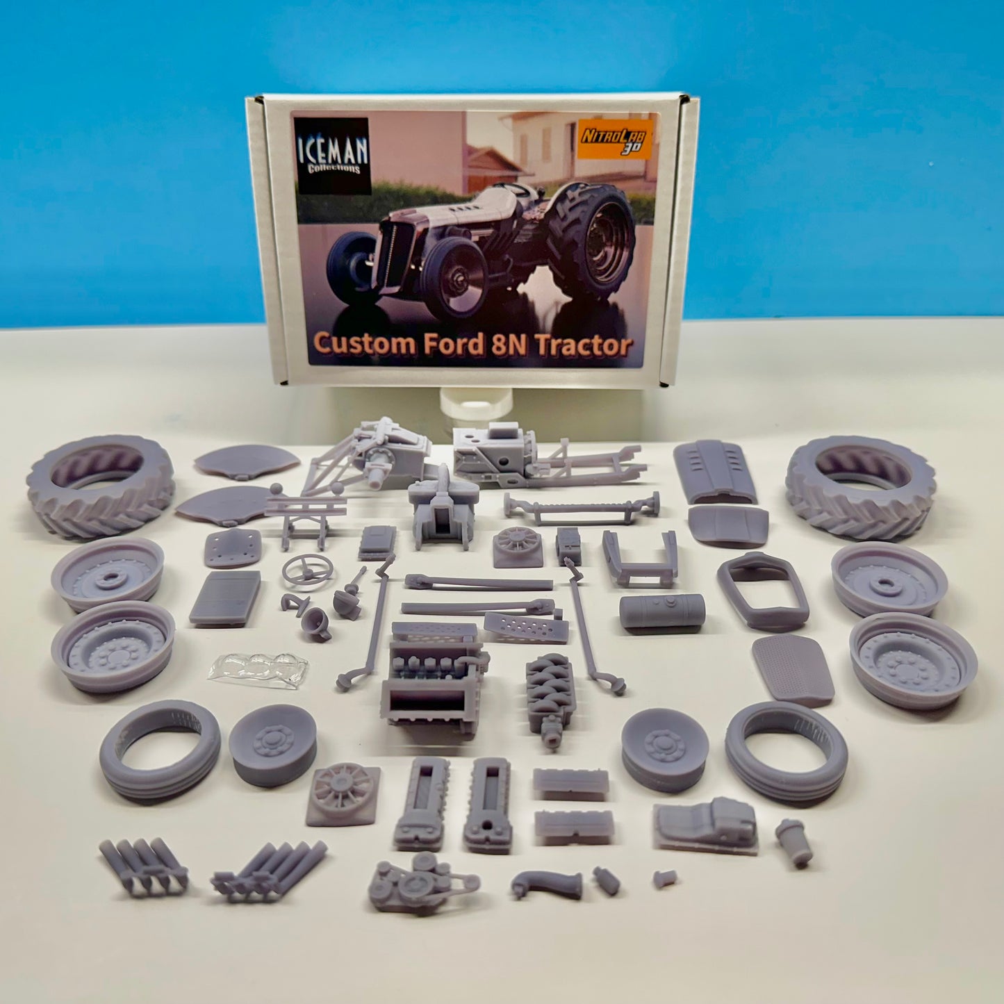 Custom Ford 8N Tractor Kit 1/25