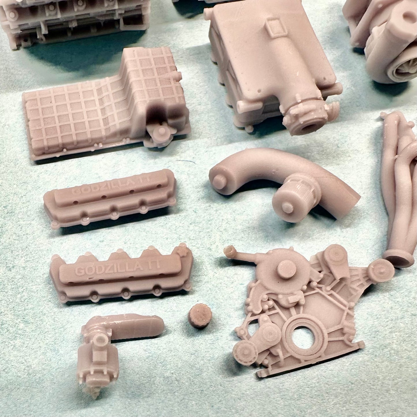 Ford 7.3L Godzilla Procharged Engine 1/25