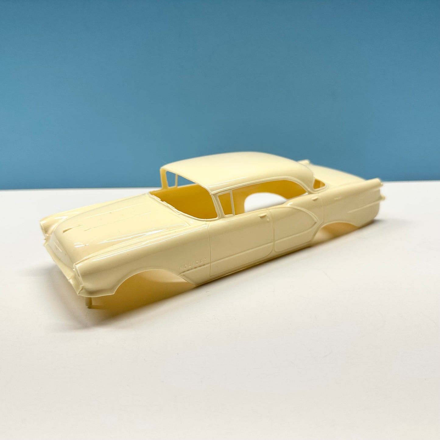 1957 Olds Holiday Cast Resin Model Kit