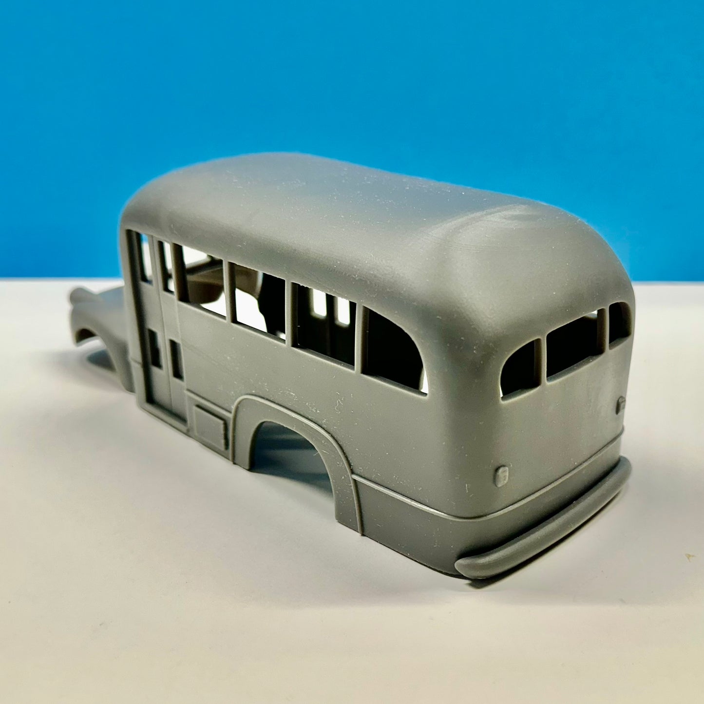 Resin Printed 1941 Chevy School Bus Short Wheelbase 1/25