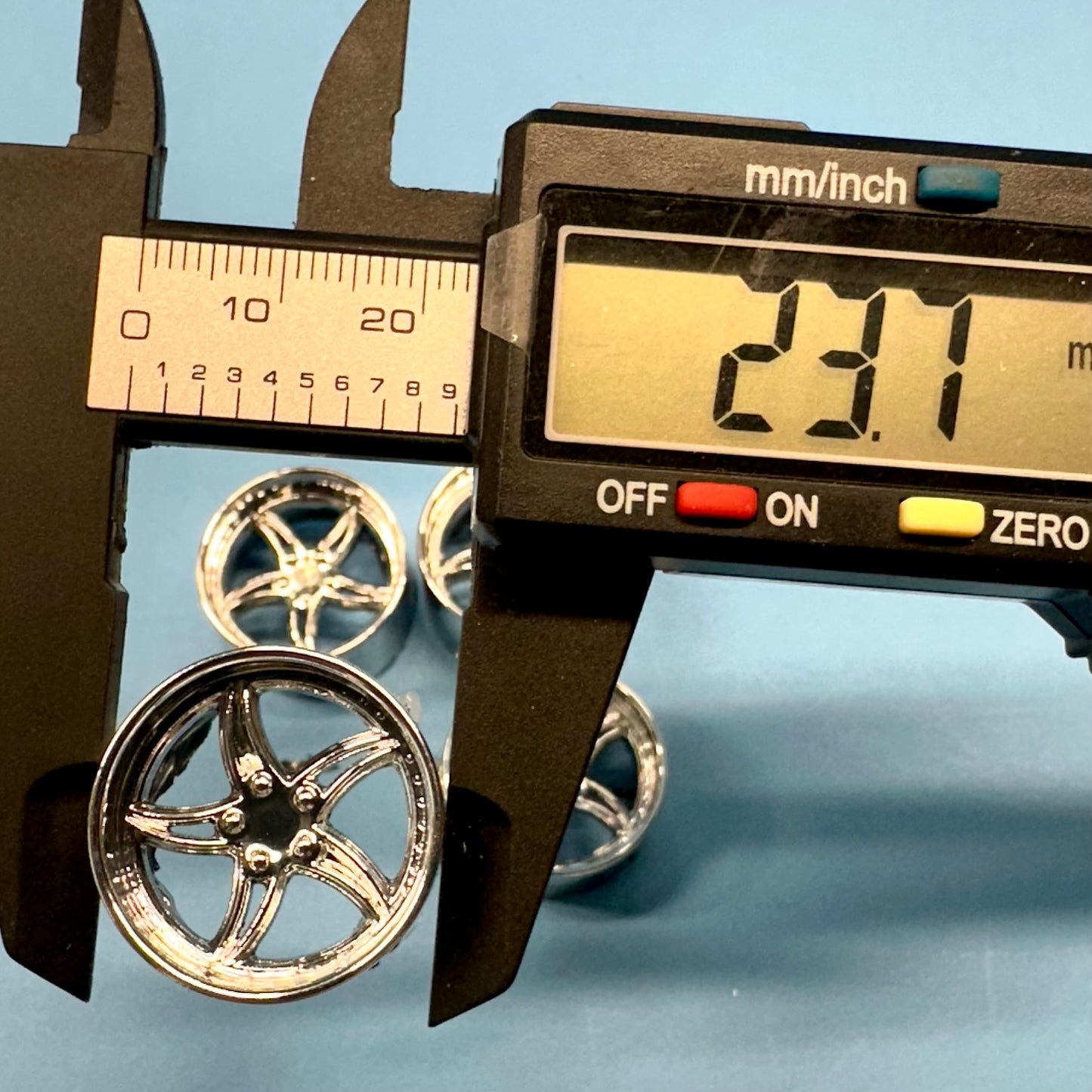 13 Custom Wheels Resin 1/24 1/25