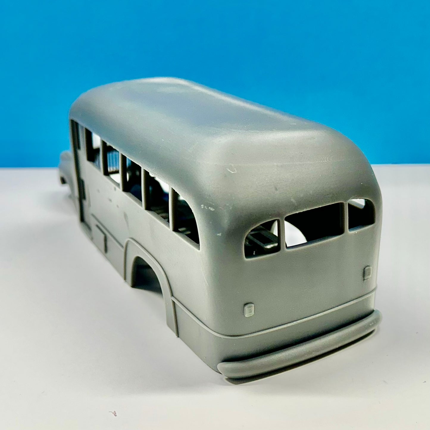 Resin Printed 1941 Chevy School Bus Long Wheelbase 1/25