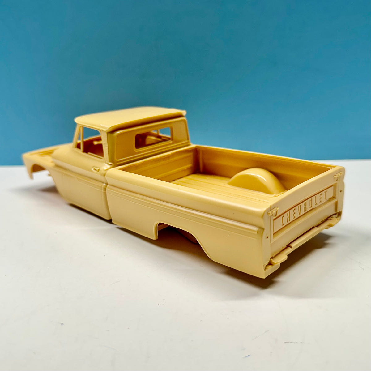 1965 Chevy Pickup Truck Cast Resin Model Kit KED
