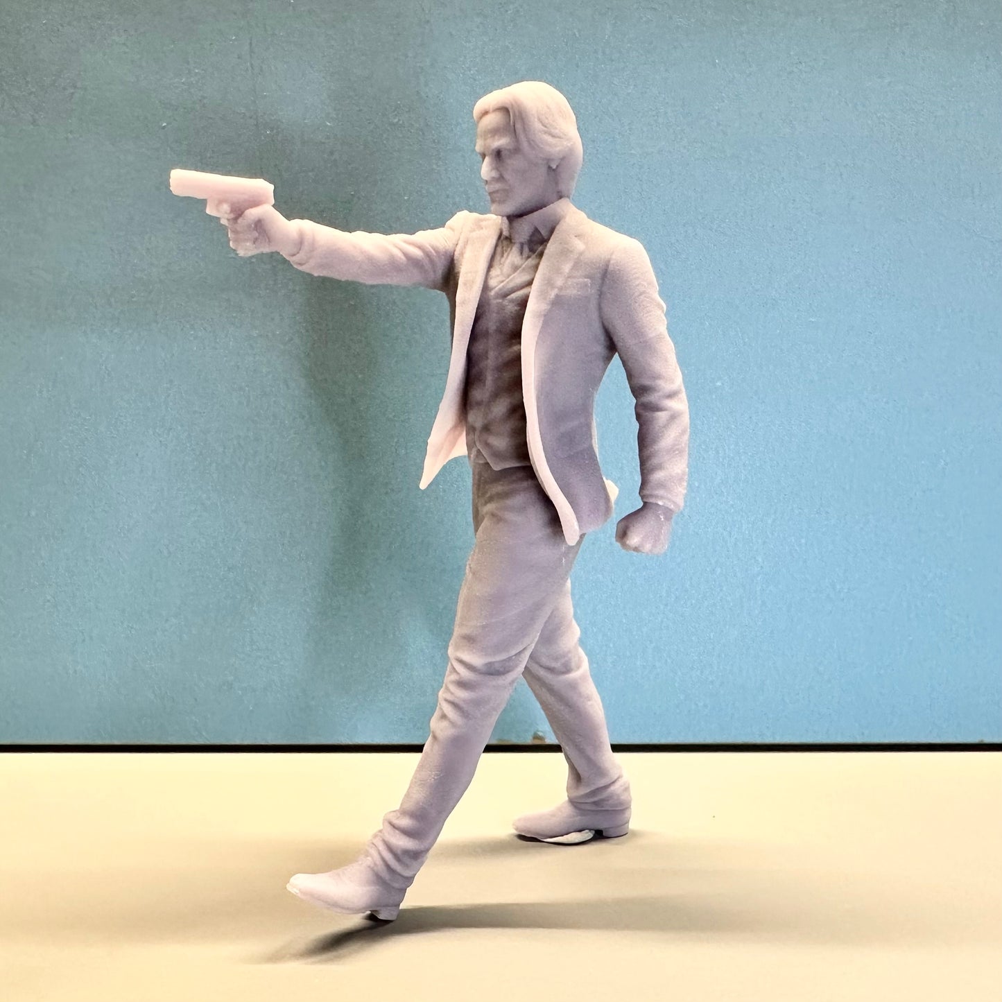 John Wick Shooting Figure for Display or Diorama 1/24 1/25
