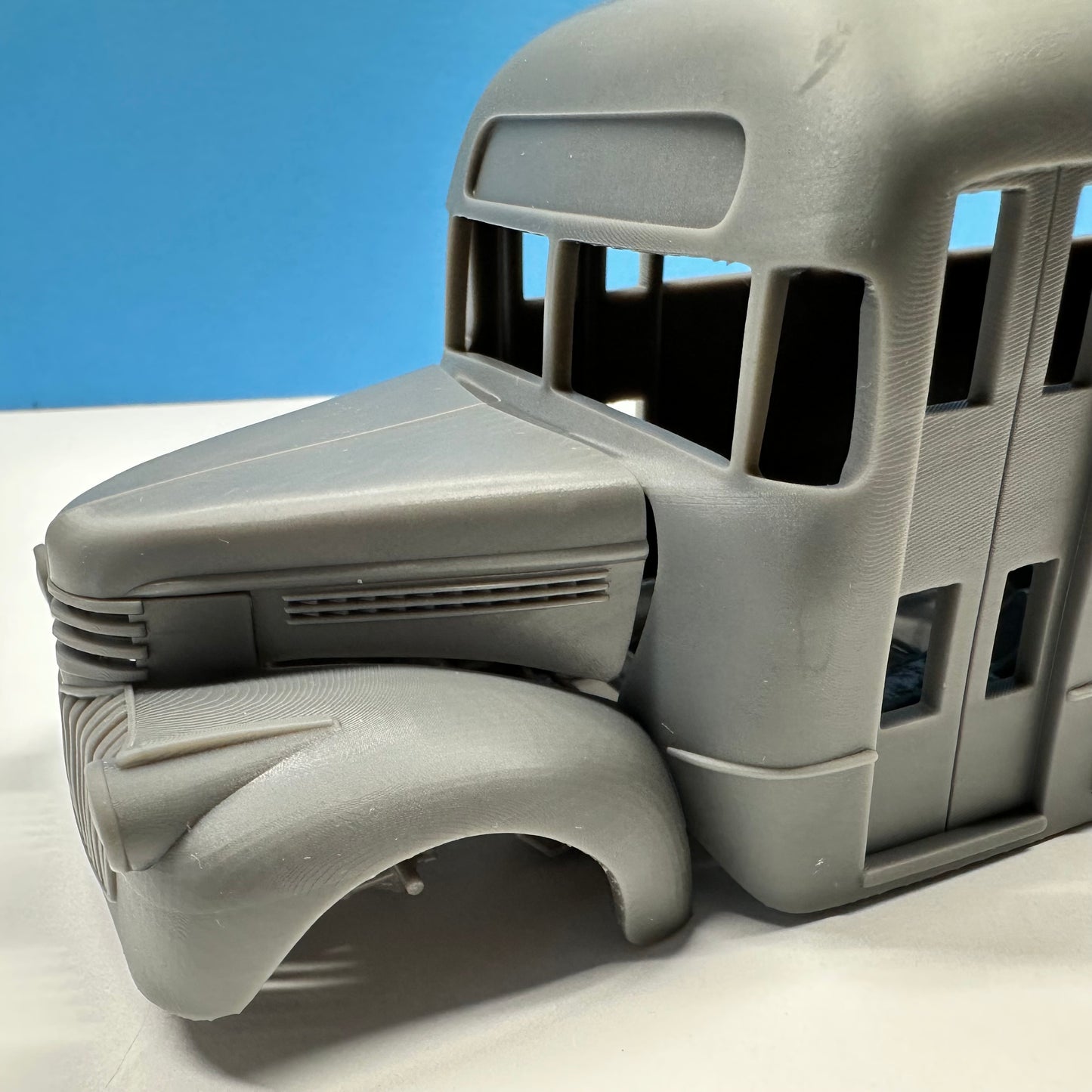 Resin Printed 1941 Chevy School Bus Long Wheelbase 1/25