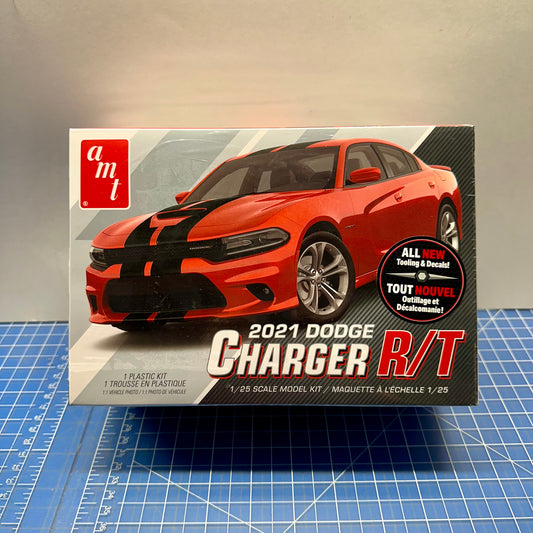 AMT 2021 Dodge Charger R/T