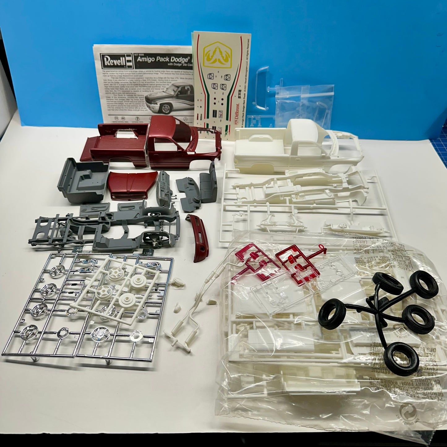 Revell Dodge Ram VTS Concept Pickup Truck Parts Lot 1/25
