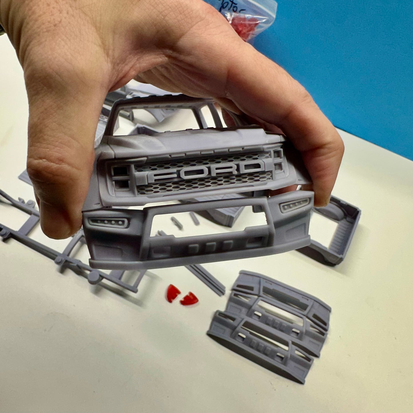 Resin 2022 Ford Raptor Parts 1/25