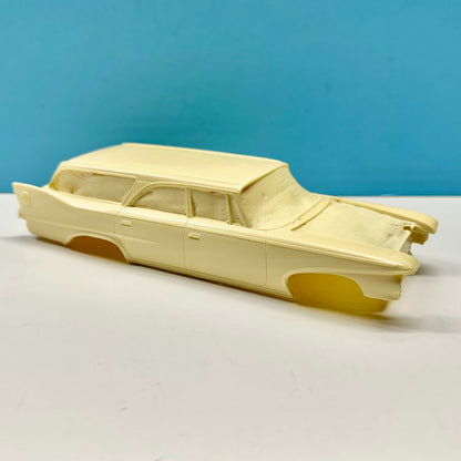 1960 Plymouth Fury Station Wagon Cast Resin Model Kit