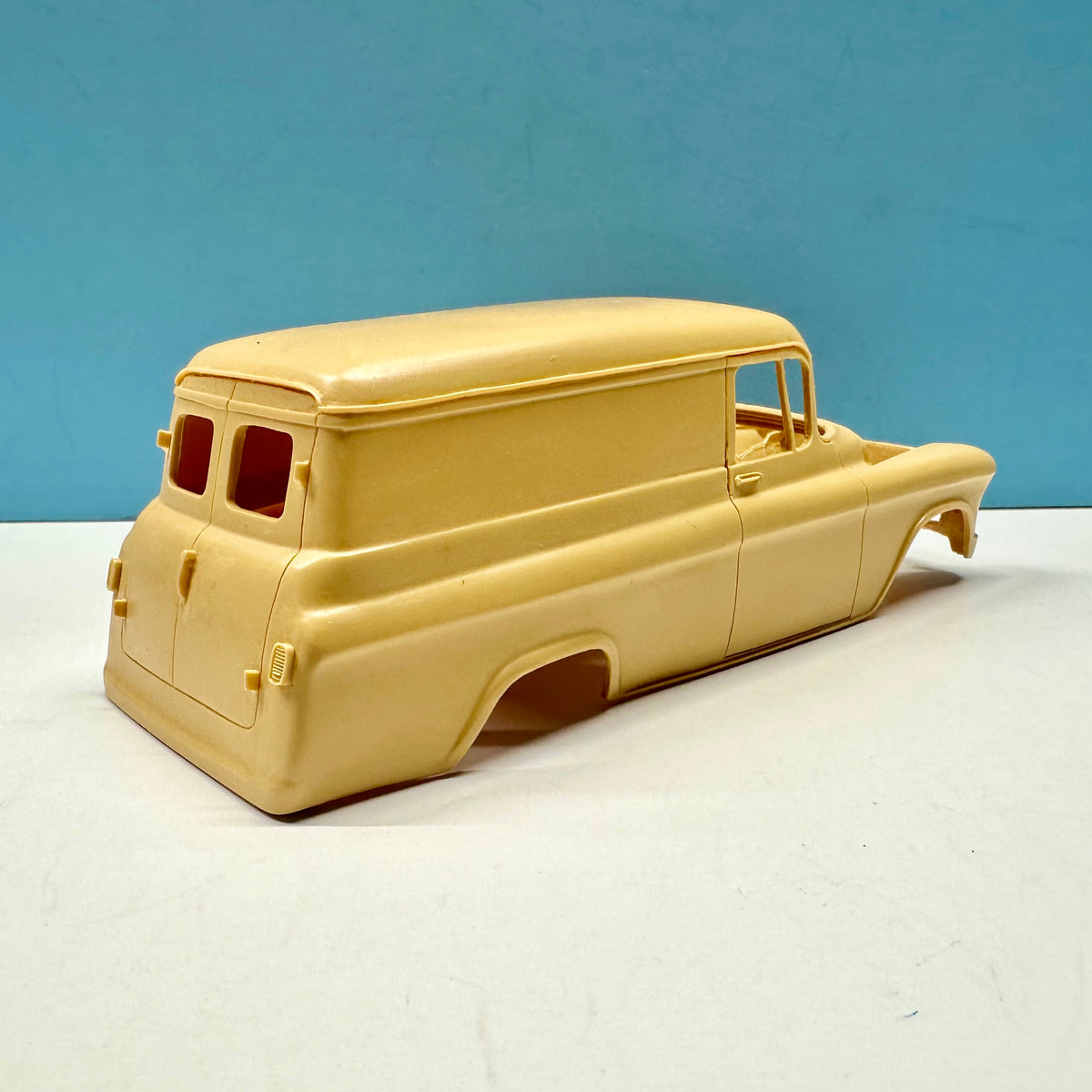1955 Chevy Panel Truck Van Cast Resin Model Kit KED